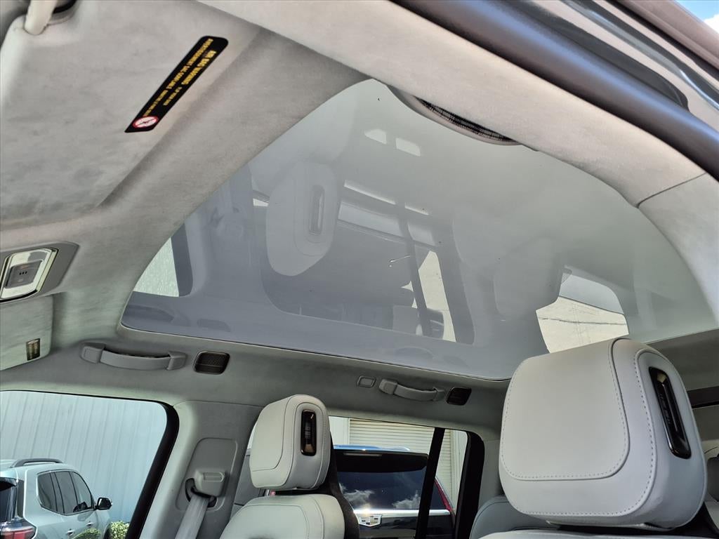 2025 Rivian R1S Ascend - Photo 23