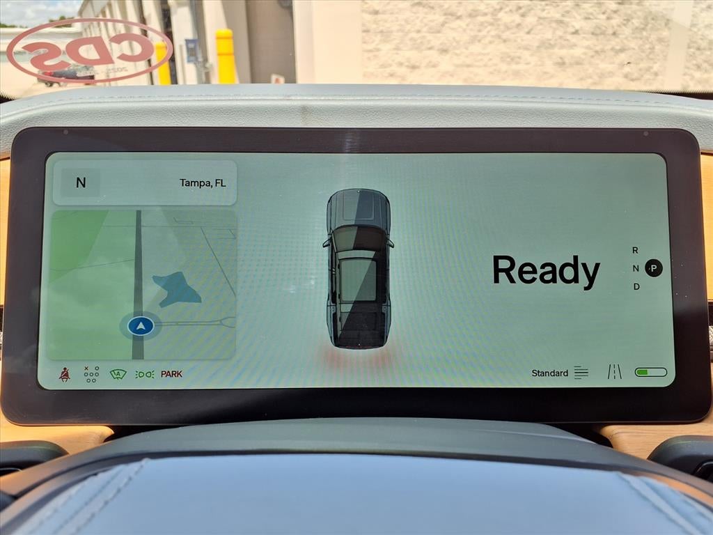 2025 Rivian R1S Ascend - Photo 29