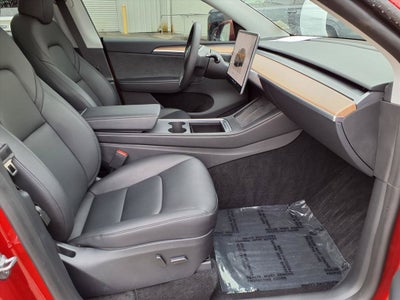 2024 Tesla Model Y Long Range