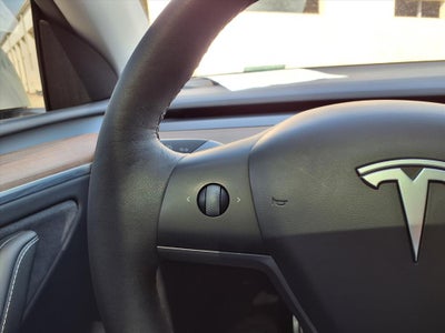 2024 Tesla Model Y Performance