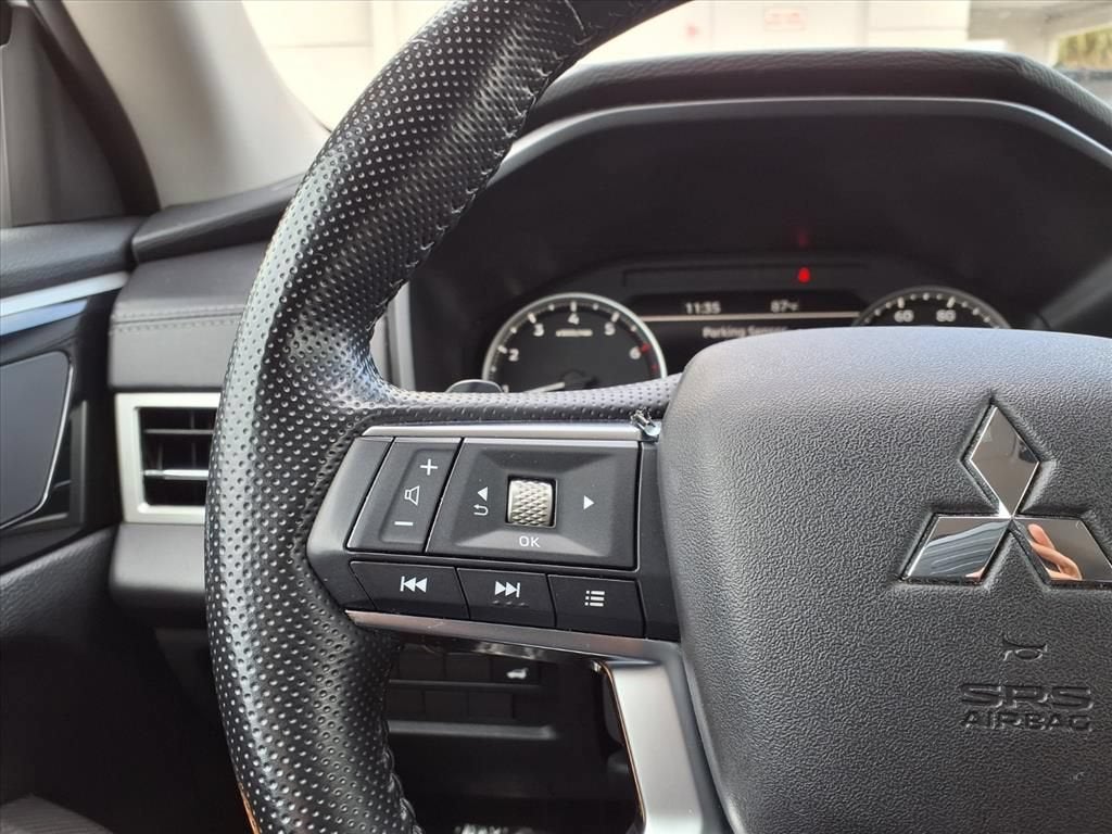 2024 Mitsubishi Outlander SE - Photo 27