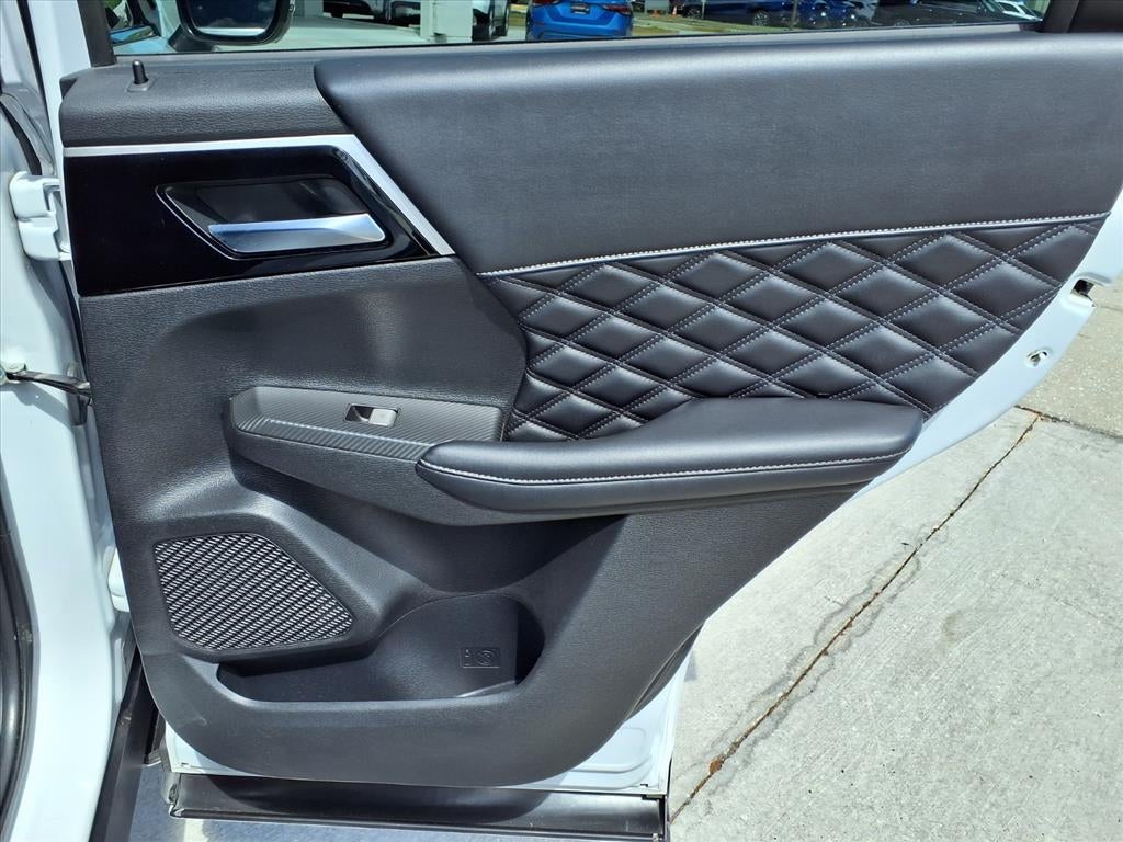 2022 Mitsubishi Outlander SEL