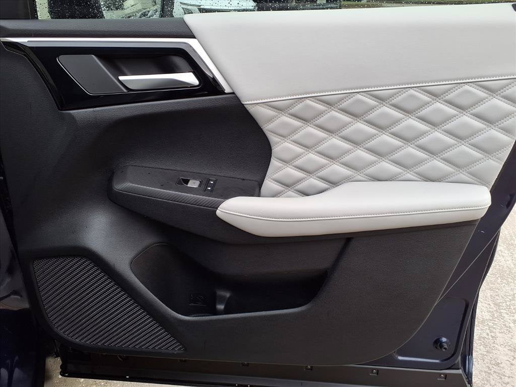 2024 Mitsubishi Outlander SEL - Photo 10
