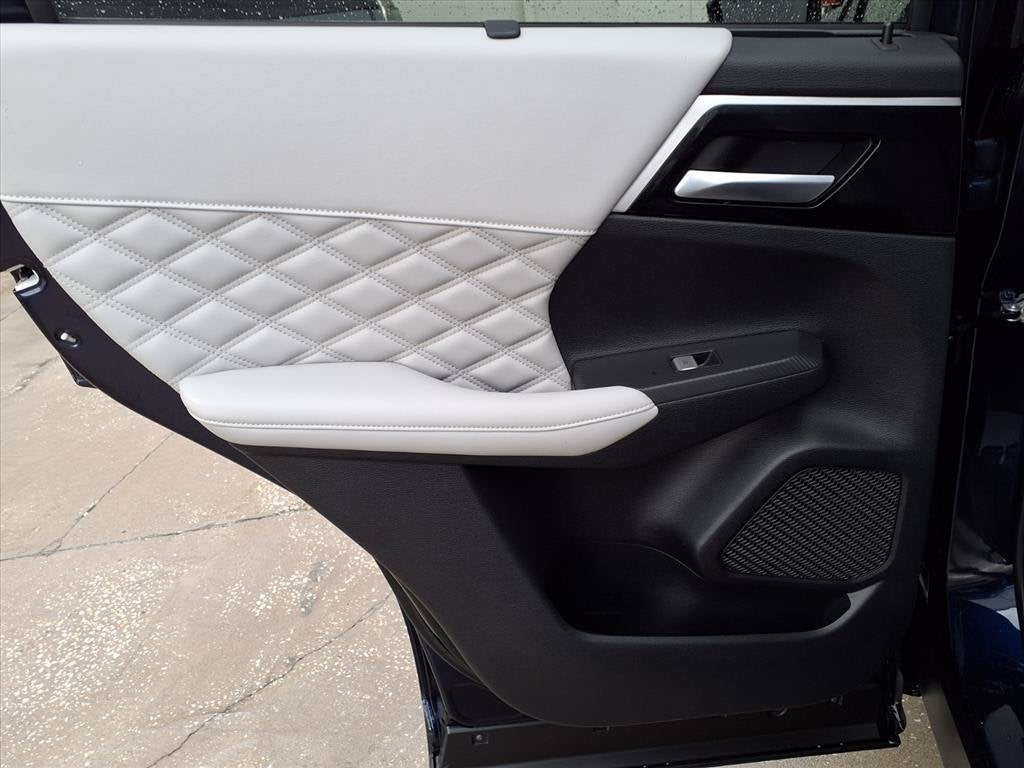 2024 Mitsubishi Outlander SEL - Photo 17