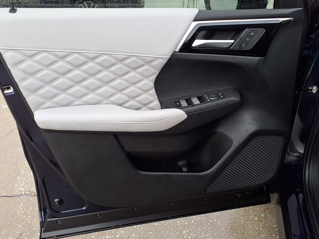 2024 Mitsubishi Outlander SEL - Photo 20