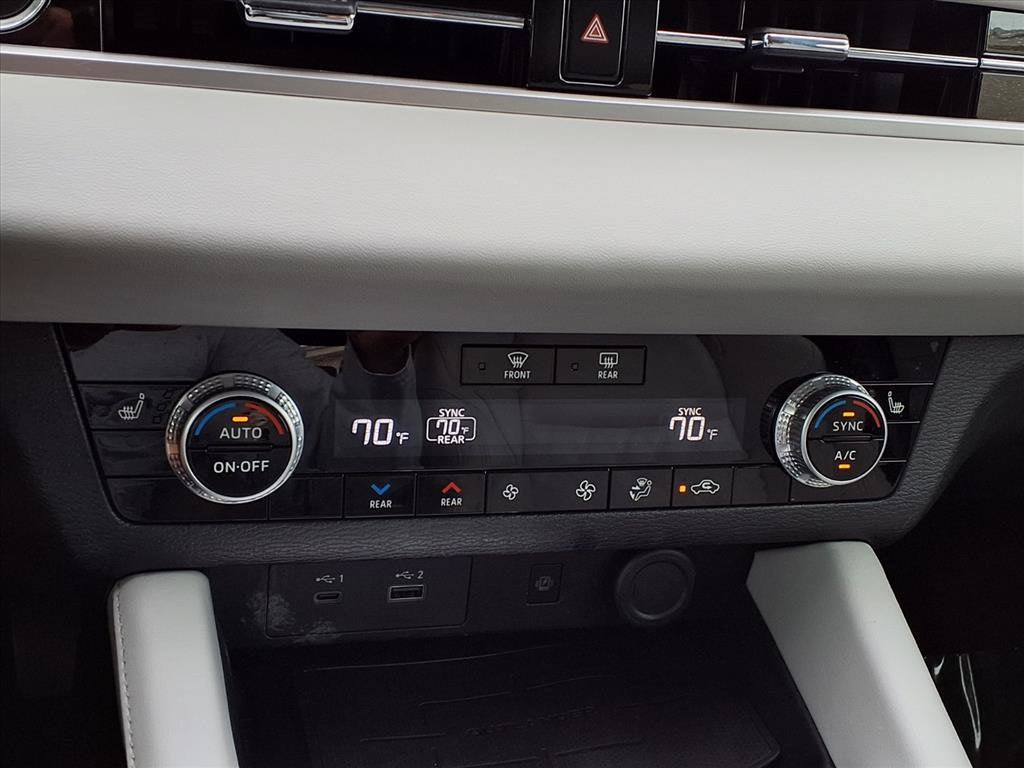 2024 Mitsubishi Outlander SEL - Photo 24