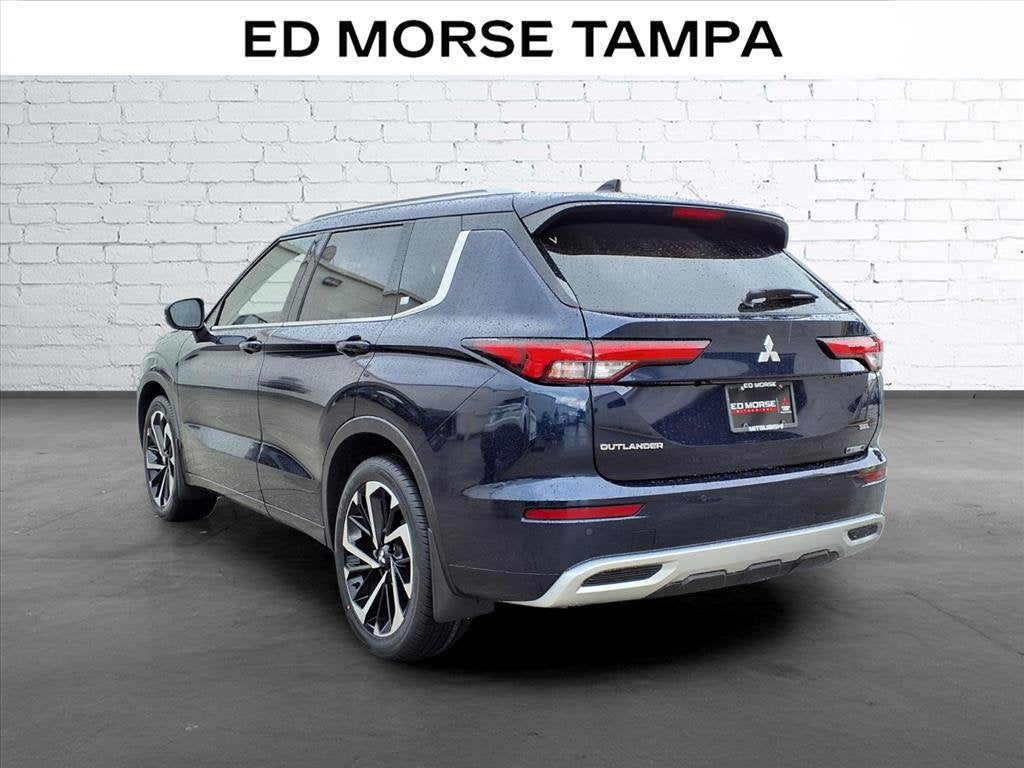 2024 Mitsubishi Outlander SEL - Photo 3