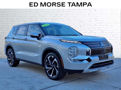 2024 Mitsubishi Outlander SE
