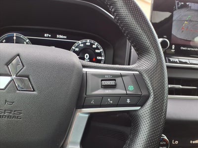 2025 Mitsubishi Outlander Plug-In Hybrid SE