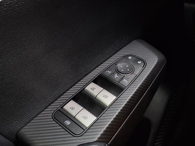 2025 Mitsubishi Outlander Plug-In Hybrid SE