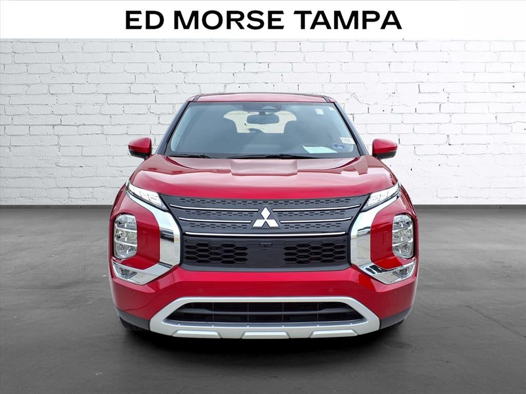 2025 Mitsubishi Outlander Plug-In Hybrid SE