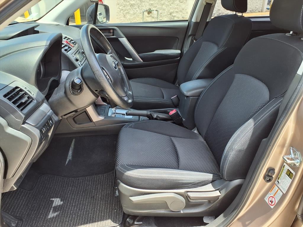 2015 Subaru Forester 2.5i