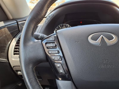 2023 INFINITI QX80 LUXE