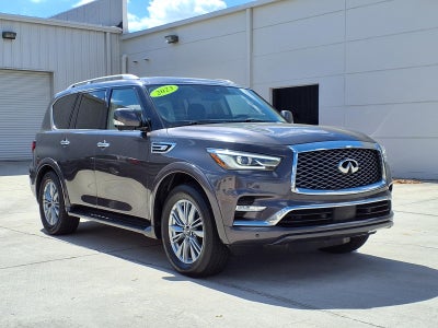 2023 INFINITI QX80 LUXE