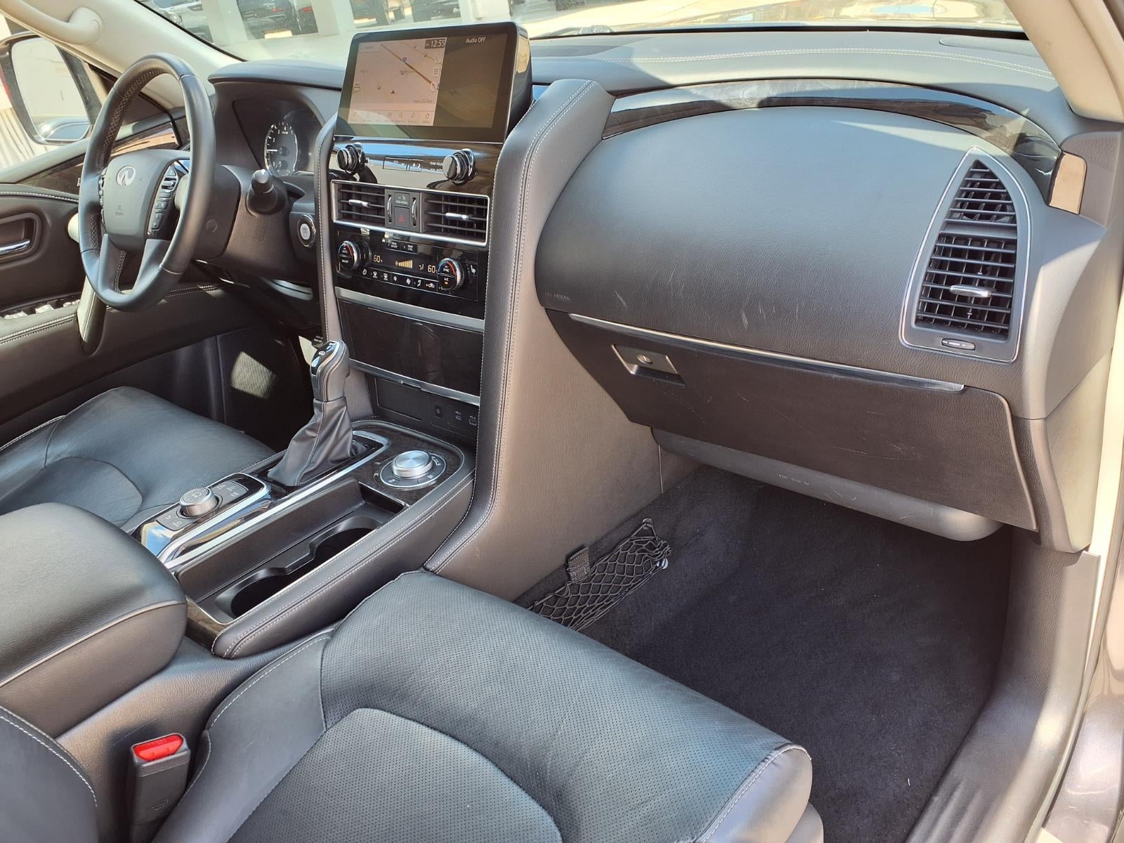 2023 INFINITI QX80 LUXE