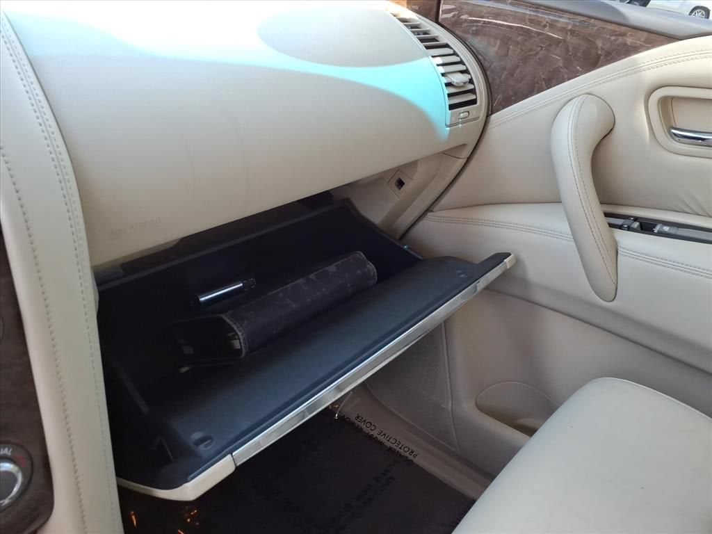 2017 INFINITI QX80 Base