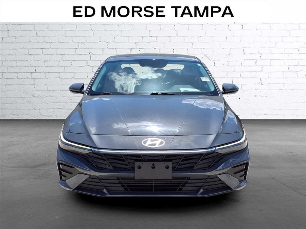 2024 Hyundai Elantra SEL - Photo 6
