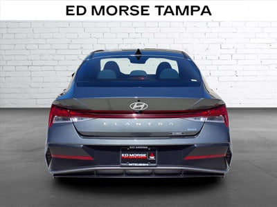 2025 Hyundai Elantra Hybrid Limited