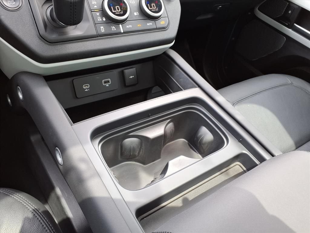 2024 Land Rover Defender S