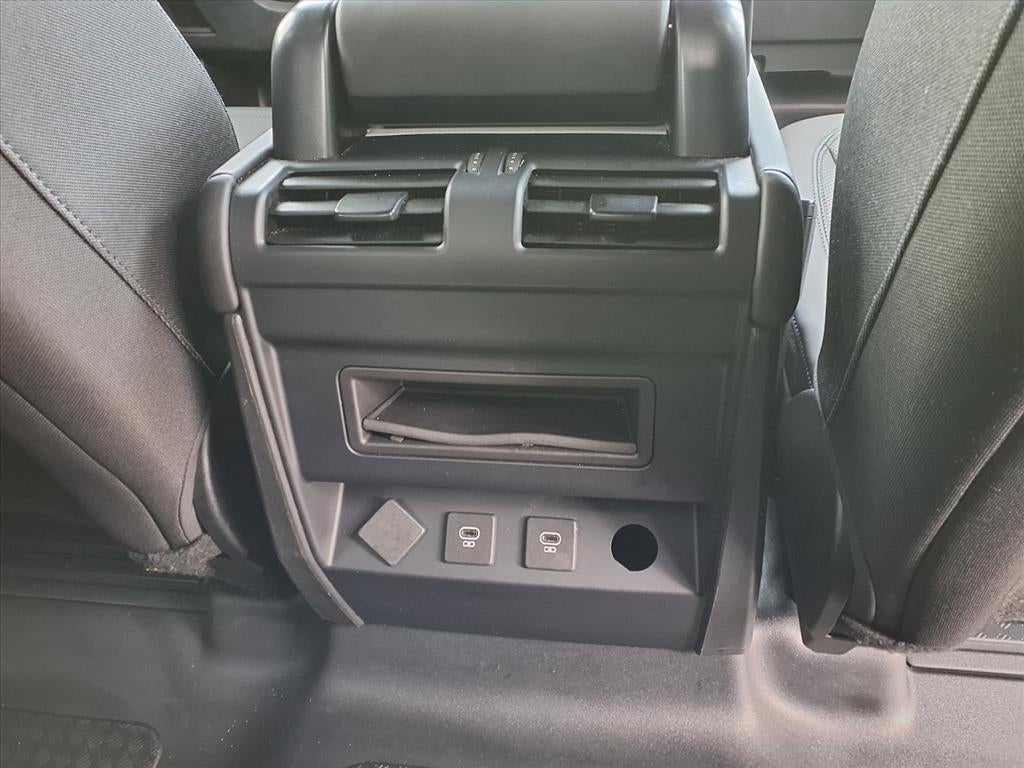 2025 Land Rover Defender S