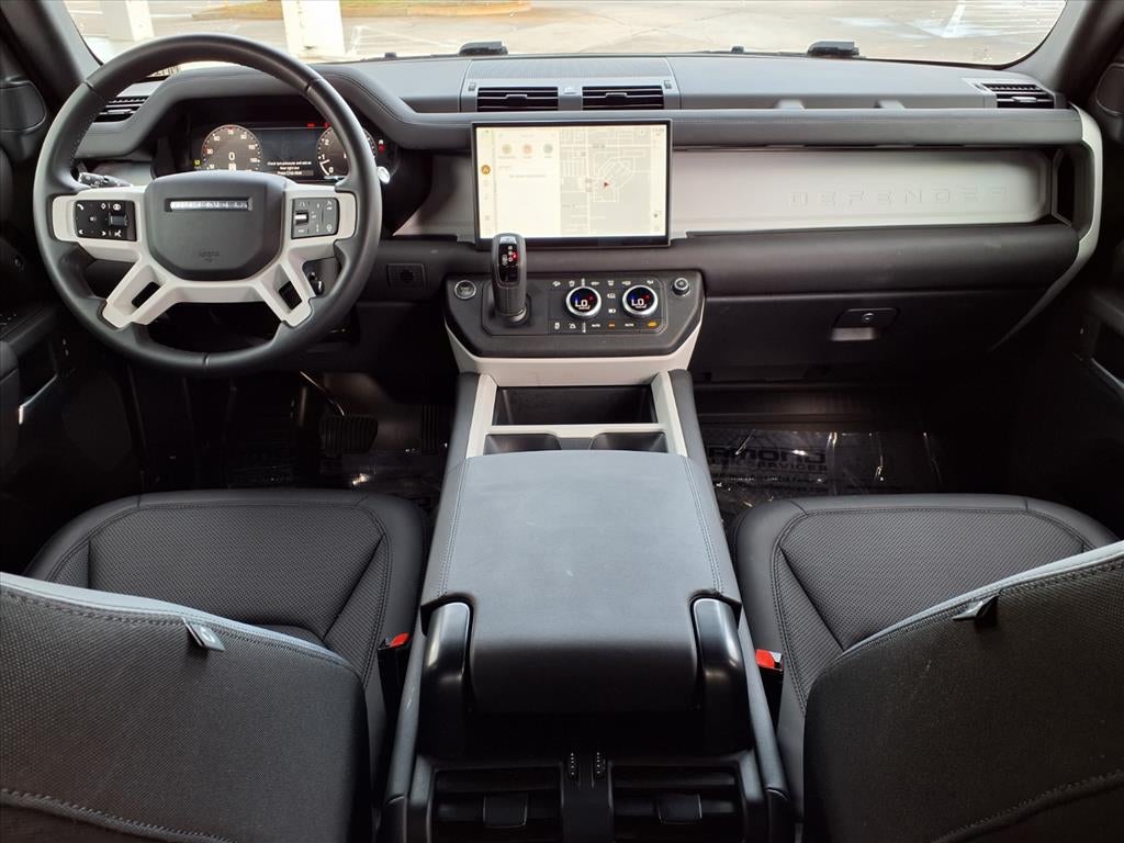 2025 Land Rover Defender S