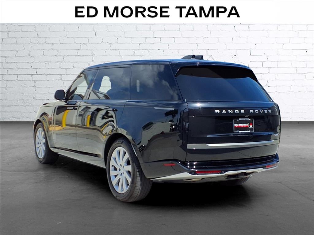 2025 Land Rover Range Rover SE