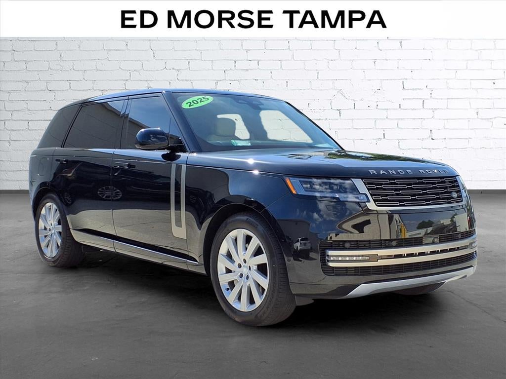 2025 Land Rover Range Rover SE