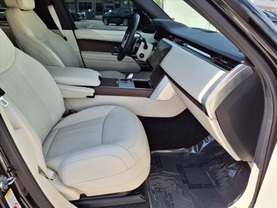 2025 Land Rover Range Rover SE