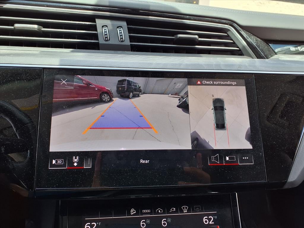 2022 Audi e-tron Sportback S line Prestige