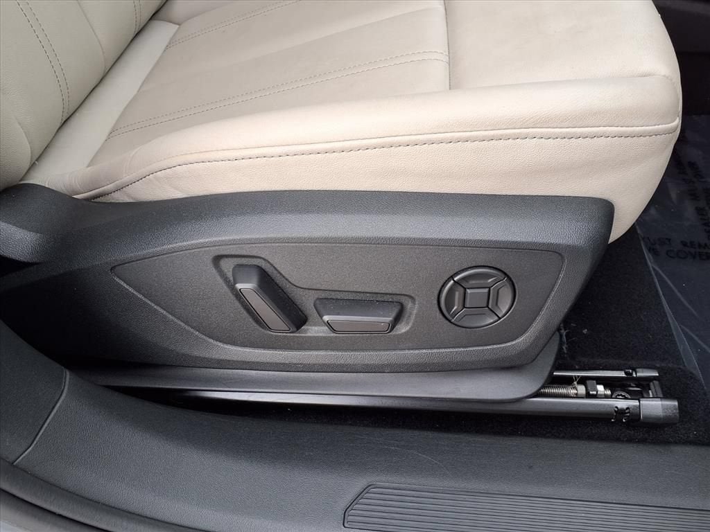 2023 Audi Q4 e-tron Prestige