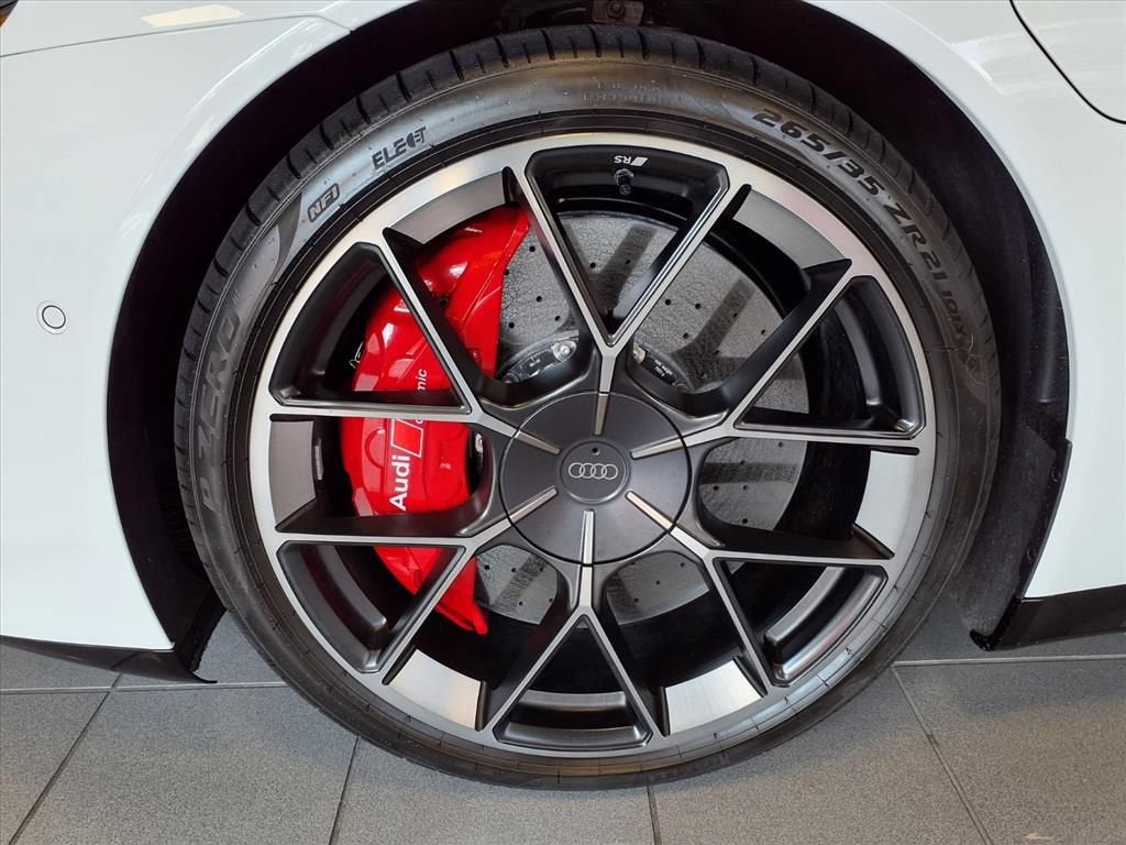2026 Audi RS e-tron GT Performance Base - Photo 7