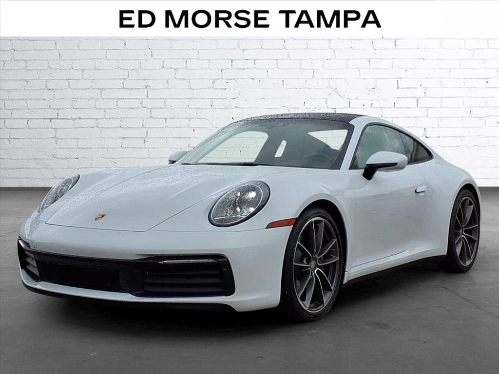 2020 Porsche 911 Carrera
