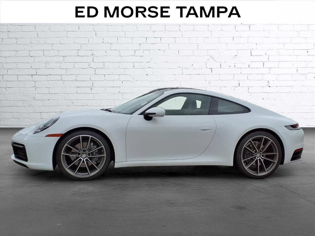 2020 Porsche 911 Carrera