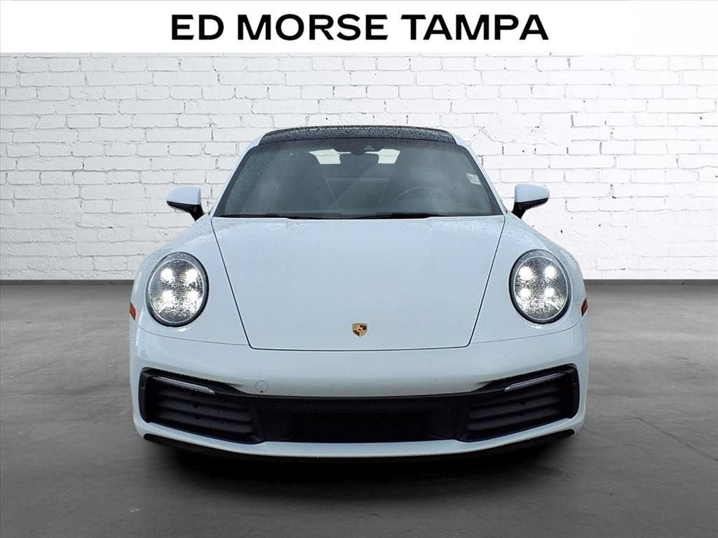 2020 Porsche 911 Carrera