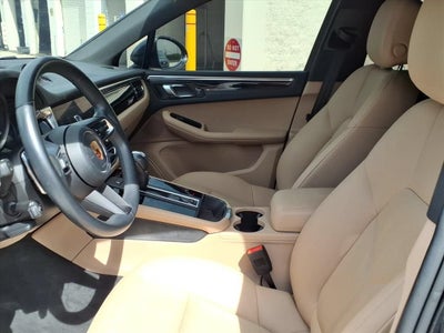 2023 Porsche Macan T