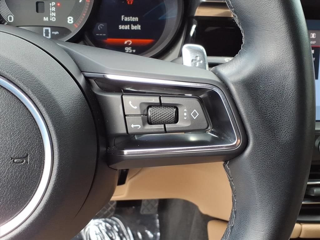 2023 Porsche Macan T