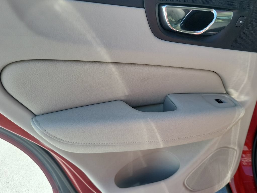 2020 Volvo XC60 Inscription