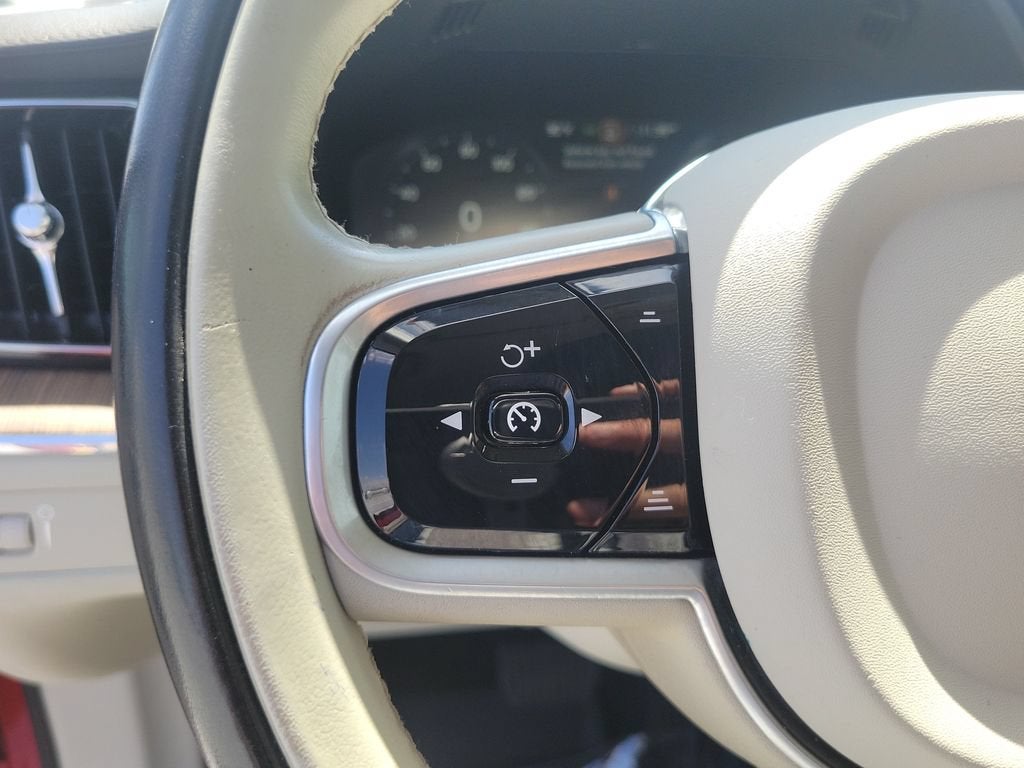 2020 Volvo XC60 Inscription