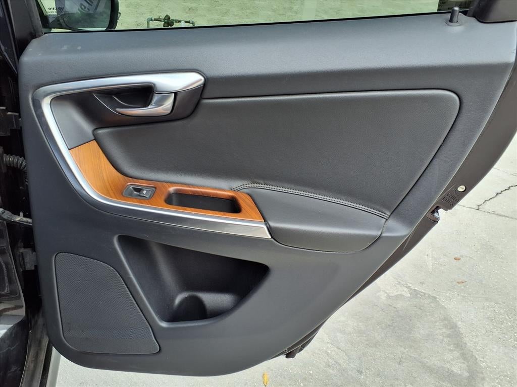 2017 Volvo XC60 Inscription